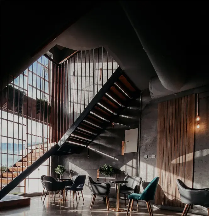 Industrial / Loft
